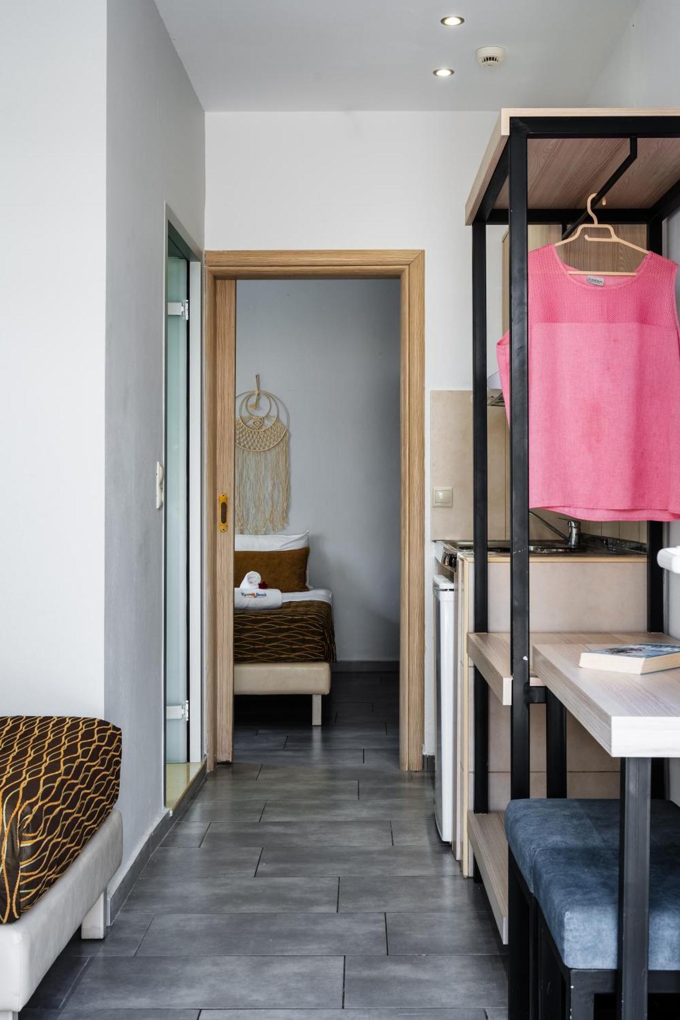 Kastro Beach Apartments Malia Exterior foto
